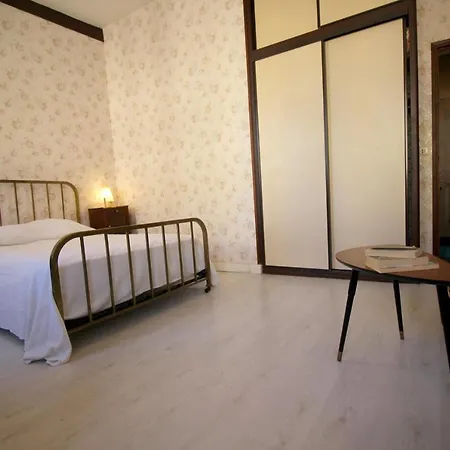 Quartier Du Chateau Σπίτι διακοπών *